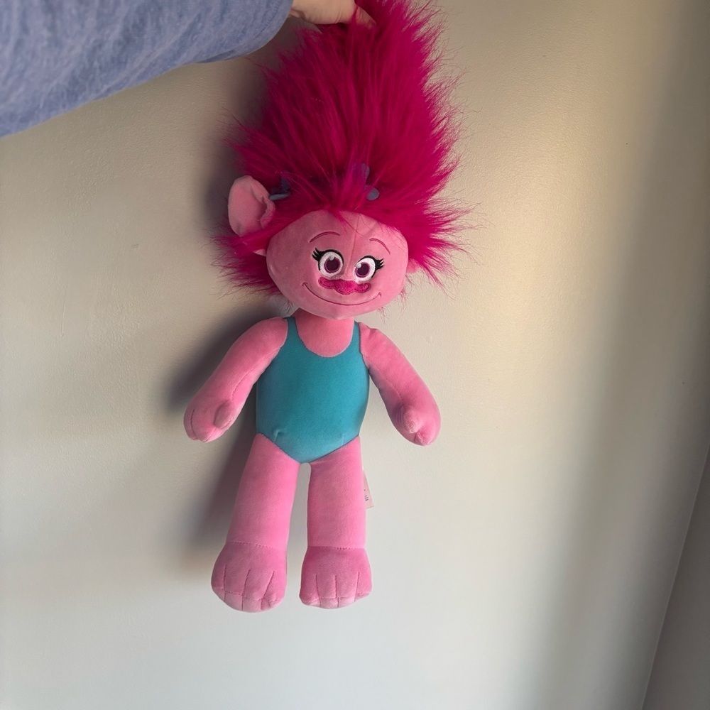 Queen Poppy Trolls Movie BAB Dreamworks Build a Bear. - Picture 2 of 6